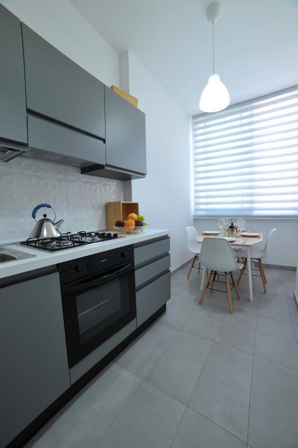 Home 22 Appartamento In Centro Storico - Catania Exterior photo